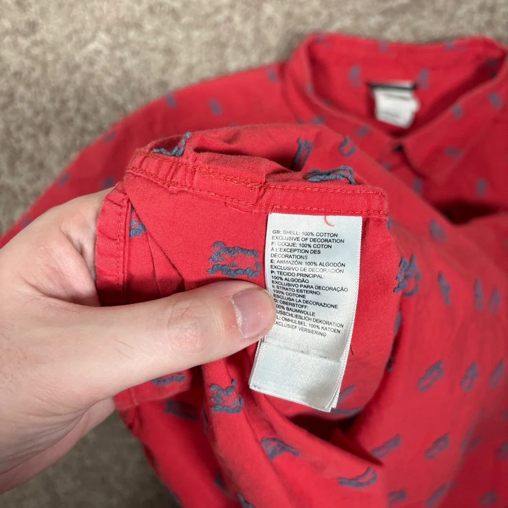 The North Face Men's Red Hiker Print Short Sleeve Button Up‎ Shirt Camp